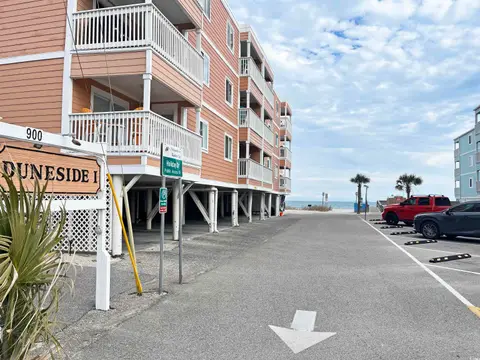 900 N Waccamaw Dr., Garden City Beach, SC