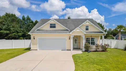 221 Maple Oak Dr., Conway, SC