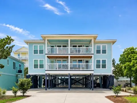 209 29th Ave. N, North Myrtle Beach, SC