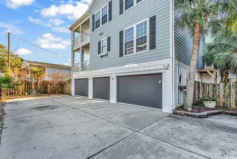 209-B Woodland Dr., Garden City Beach, SC