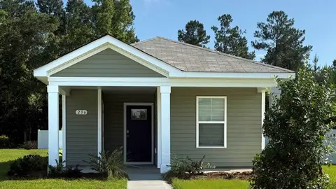 236 Ashworth Dr., Tabor City, NC