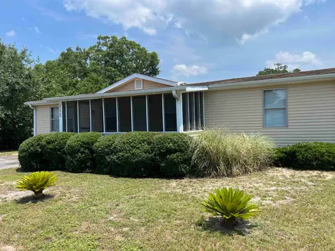112 Village Ct., Murrells Inlet, SC