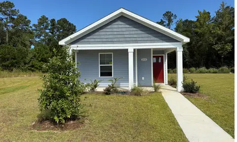 240 Ashworth Dr., Tabor City, NC
