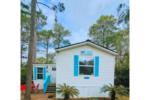 10 Ocean Reef Ln., Murrells Inlet, SC