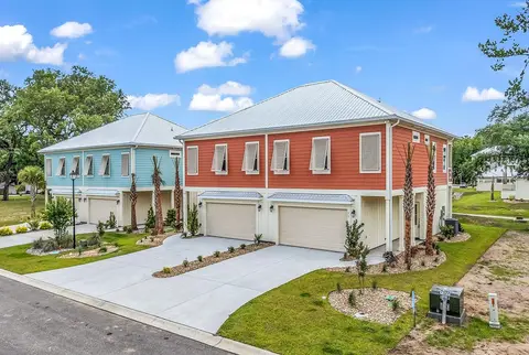 77 Hallandale Lane, Murrells Inlet, SC