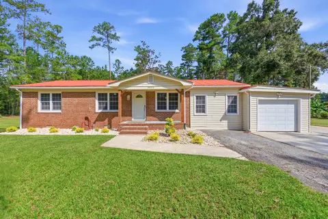2806 Nursery Rd., Conway, SC