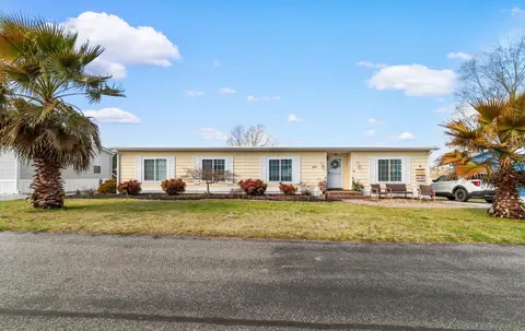 815 Waterway Dr., North Myrtle Beach, SC