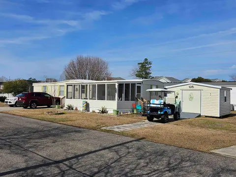 701 Parkway Dr., North Myrtle Beach, SC