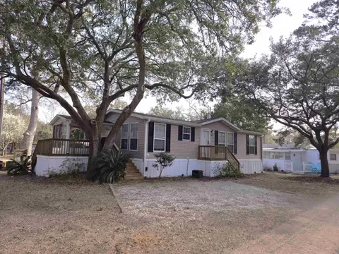 361 E Canal St., Garden City Beach, SC