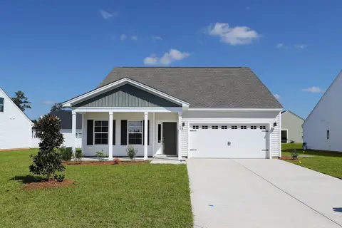 189 NW Mayflower Dr., Calabash, NC
