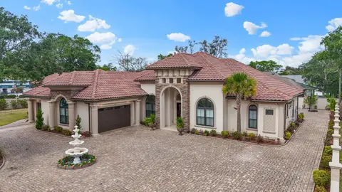 414 40th Ave. N, Myrtle Beach, SC