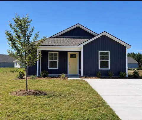 509 Carver Willow Dr., Loris, SC