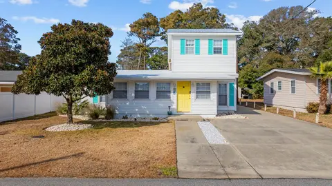 2306 Holly Dr., North Myrtle Beach, SC