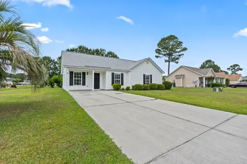 957 Bellflower Dr., Longs, SC