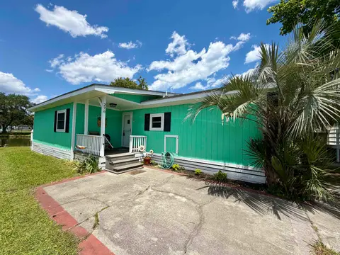276 Flamingo Ct., Surfside Beach, SC