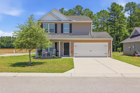 340 Blue Rock Dr., Longs, SC