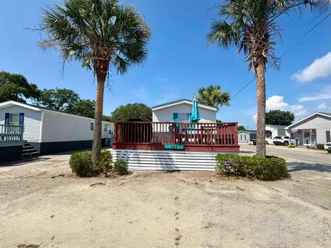 147 Oceanside Dr., Surfside Beach, SC