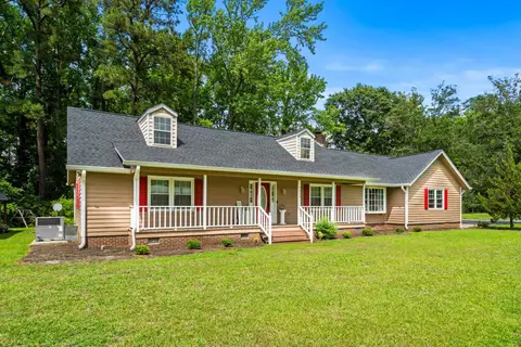 4935 Meadow St., Loris, SC