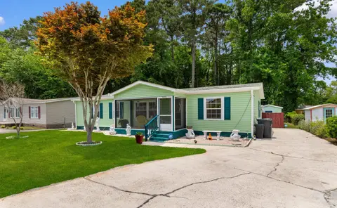 3279 Lyndon Dr., Little River, SC