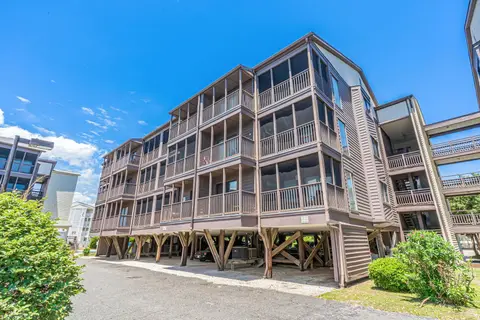 215 3rd Ave. N, North Myrtle Beach, SC