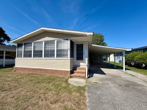 542 Oceanside Dr., Surfside Beach, SC