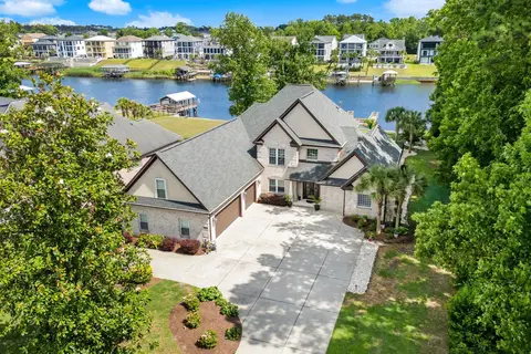 9785 Anchor Dr., Longs, SC