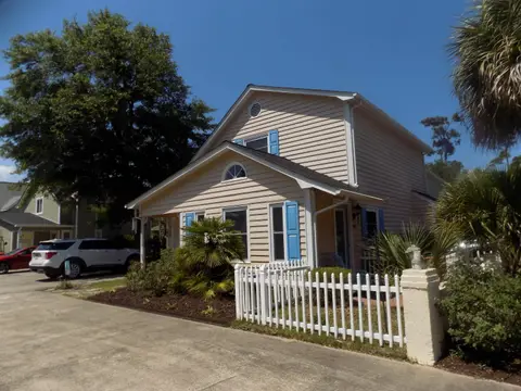 942 Tiffany Ln., North Myrtle Beach, SC