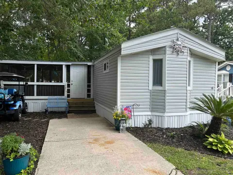 6 Shamrock Circle, Murrells Inlet, SC