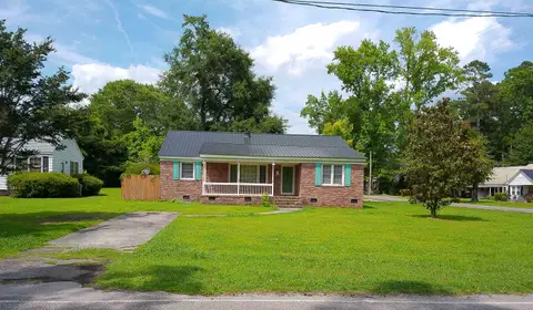 4389 McQueen St., Loris, SC