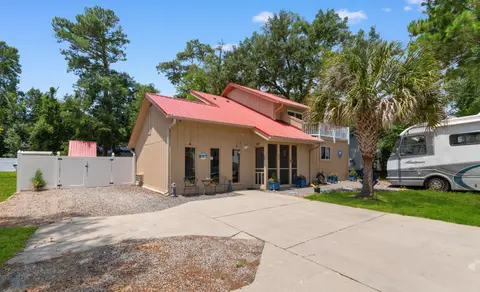 415 17th Ave. N, Surfside Beach, SC