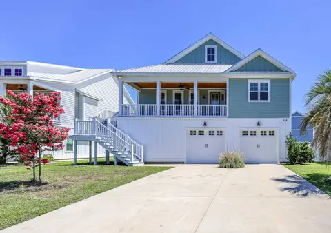 454 Willcox Ave., Murrells Inlet, SC