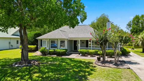415 Lake Park Dr., Myrtle Beach, SC