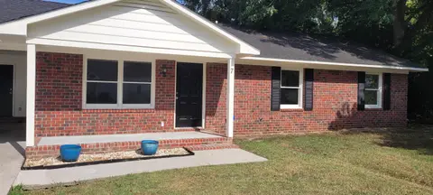 7 S Farr Ave., Andrews, SC