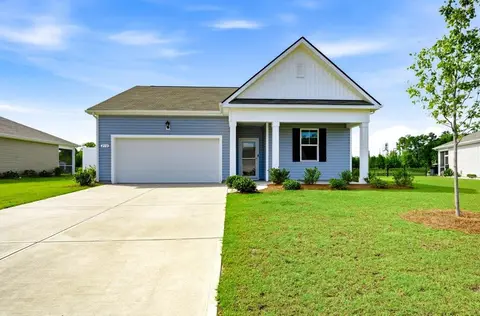 210 Carver Willow Dr., Loris, SC