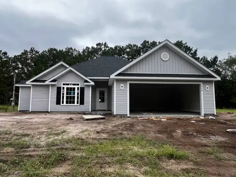 978 Inglewood Dr., Loris, SC