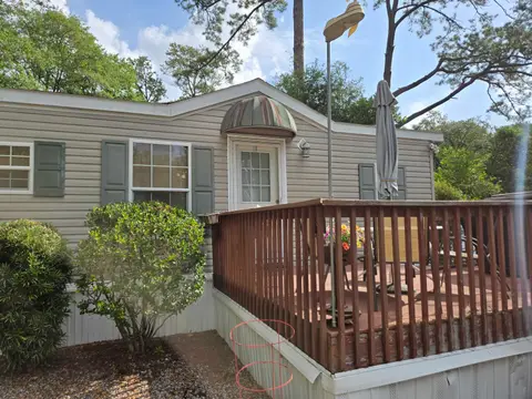 466 W Banks Dr., Garden City Beach, SC