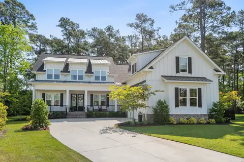 67 Rose Bud Ct., Murrells Inlet, SC