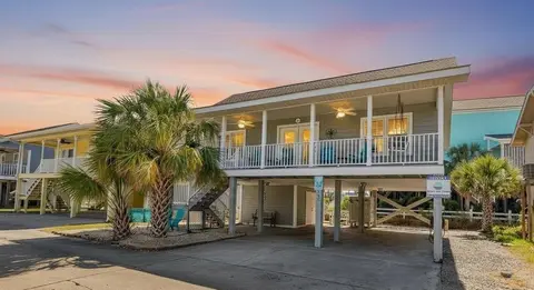 125 Easy St., Garden City Beach, SC