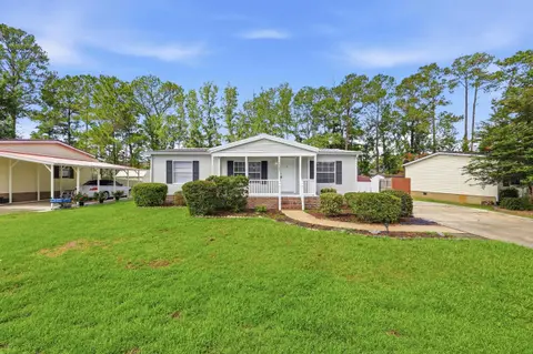 3265 Lyndon Dr., Little River, SC