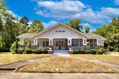 124 Singletary Ave., Lake City, SC