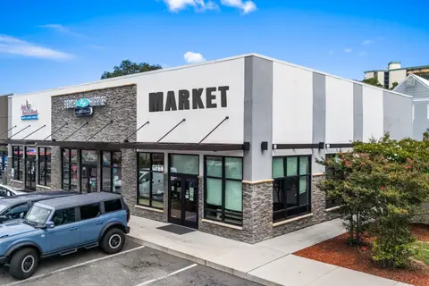 2700 N Kings Hwy., Myrtle Beach, SC