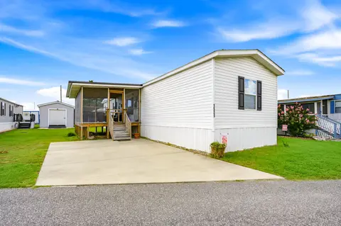 1521 Tanglewood Ave, North Myrtle Beach, SC