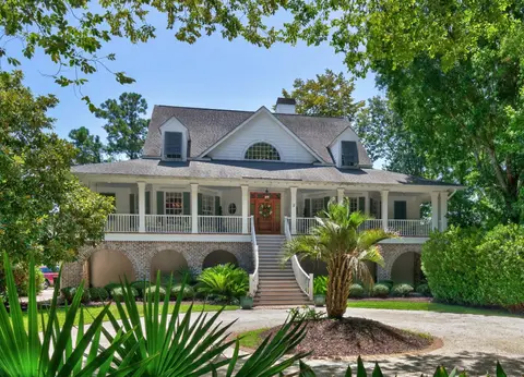 174 Wallace Pate Dr. S, Georgetown, SC