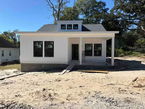 4362 Ellis Ave., Little River, SC