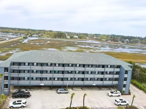 123 N Dogwood Dr., Garden City Beach, SC