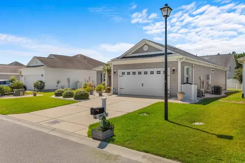 1921 Pine Cone Ln., Longs, SC