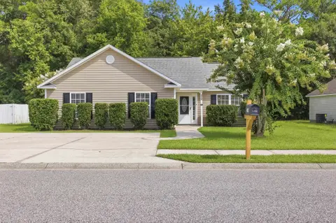 2748 Woodcreek Ln., Conway, SC