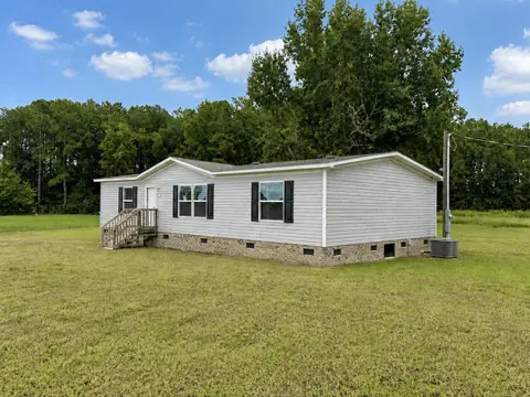 1112 Millers Rd., Mullins, SC