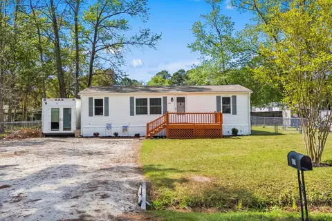 425 Sand Hill Dr., Conway, SC
