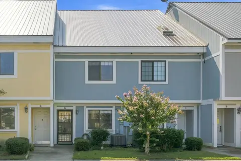 1204 Pinegrove Dr., Myrtle Beach, SC